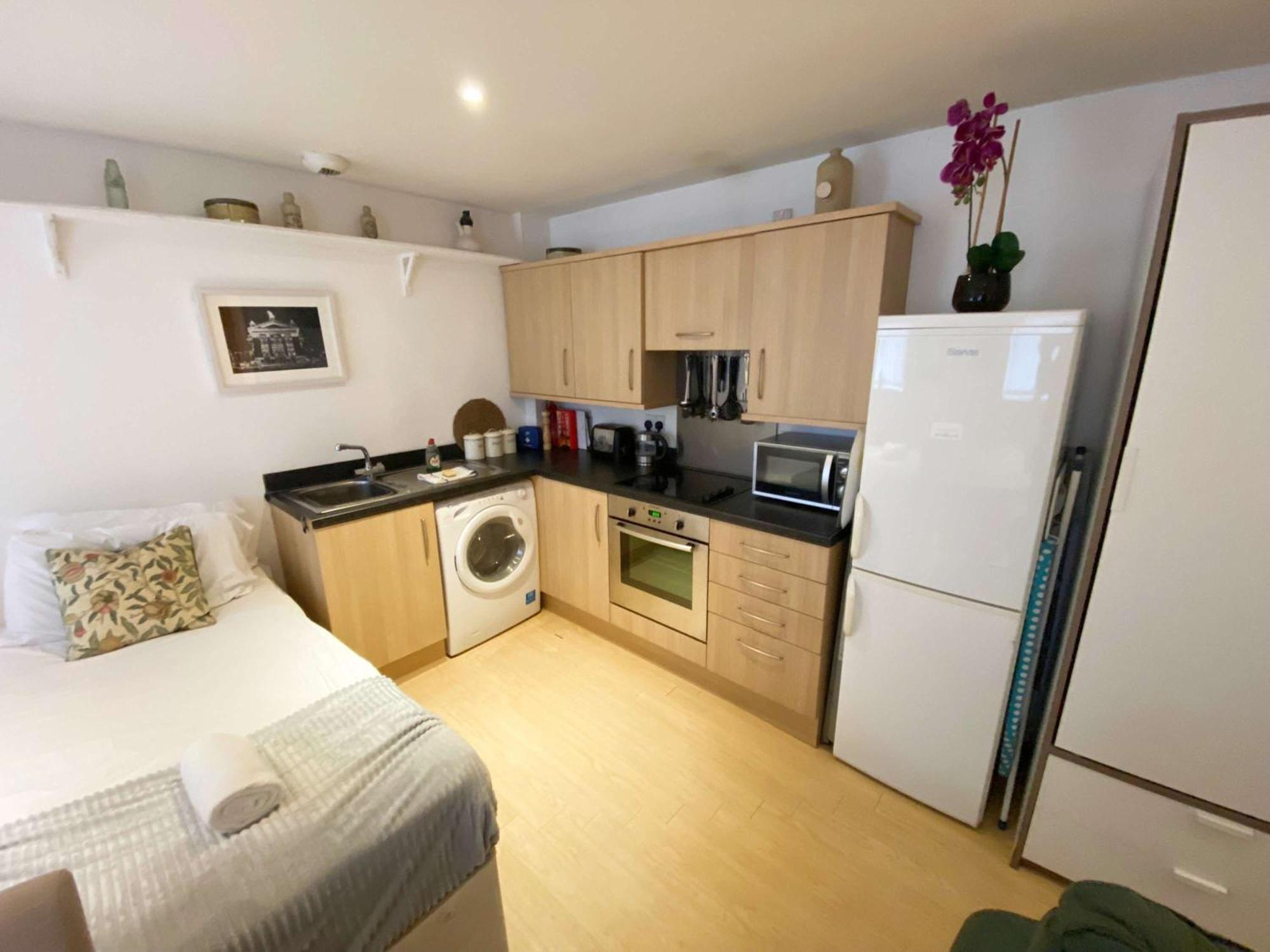 Leilighet Cozy Opposite To Wills Memorial Building Bristol